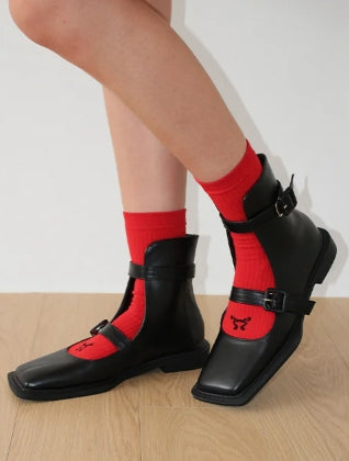 SQUARE STRAP ANKLE BOOTS